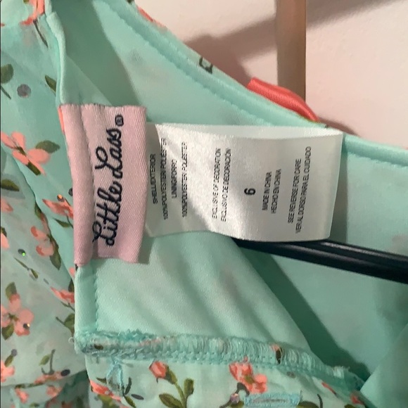 Girls size 6 shirt. 3/4 length sheer sleeves. - Picture 3 of 3